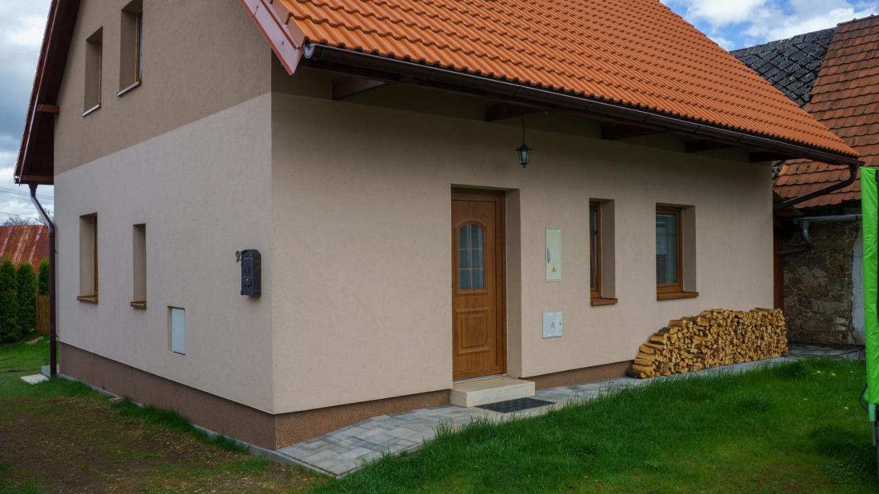 Chalupa Kadov Sněžné Exteriér fotografie
