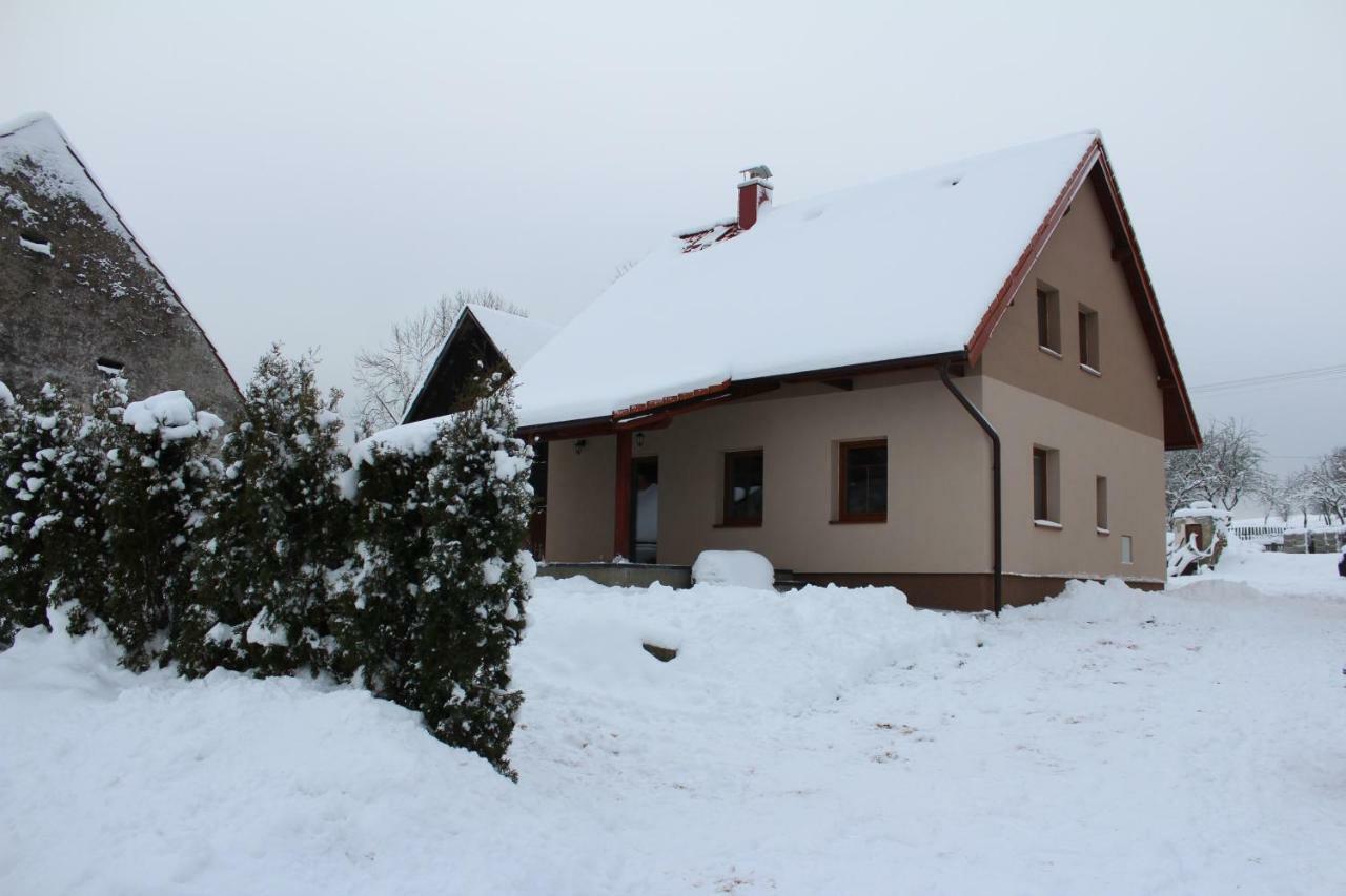 Chalupa Kadov Sněžné Exteriér fotografie